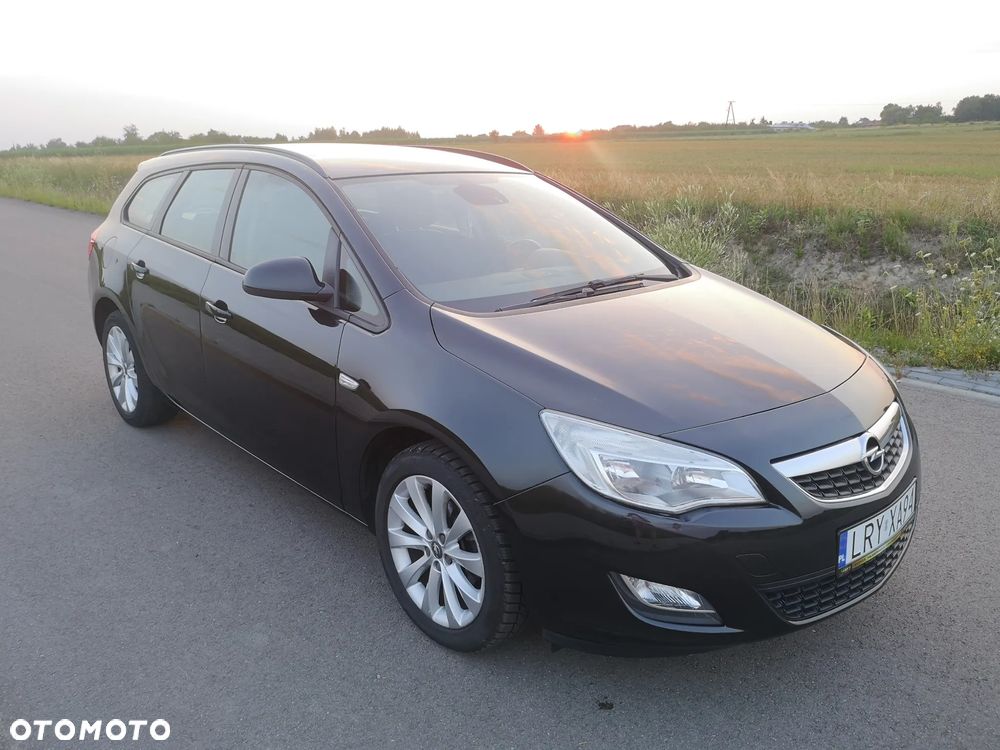 Opel Astra 1.4 Turbo - 10