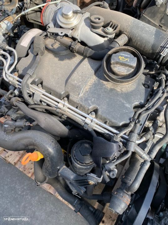 Motor Volkswagen Touran 1.9tdi 100cv AVQ - 1
