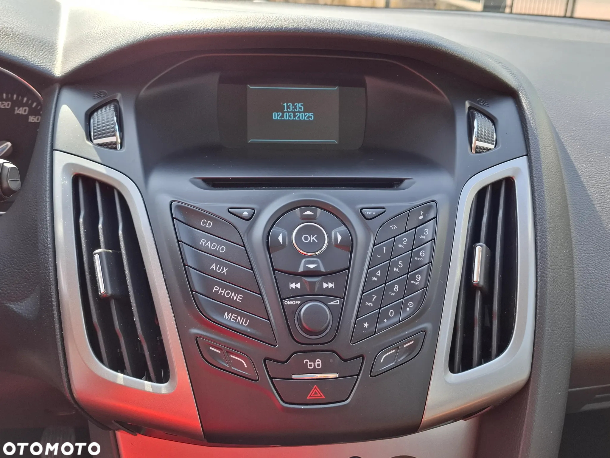 Ford Focus 1.6 TDCi DPF Start-Stopp-System SYNC Edition - 23