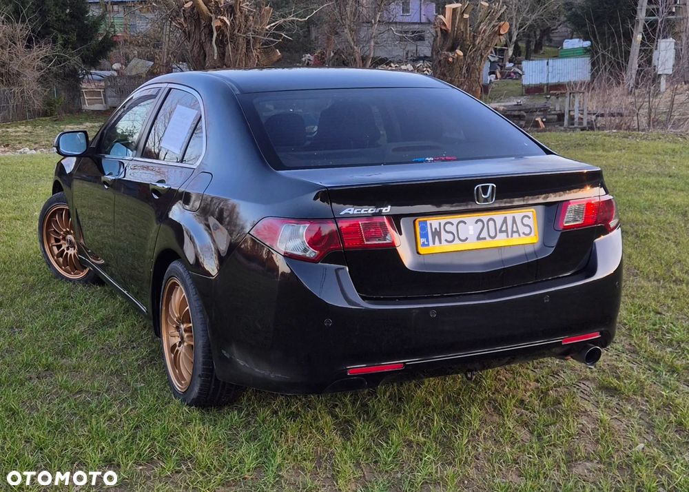 Honda Accord - 4