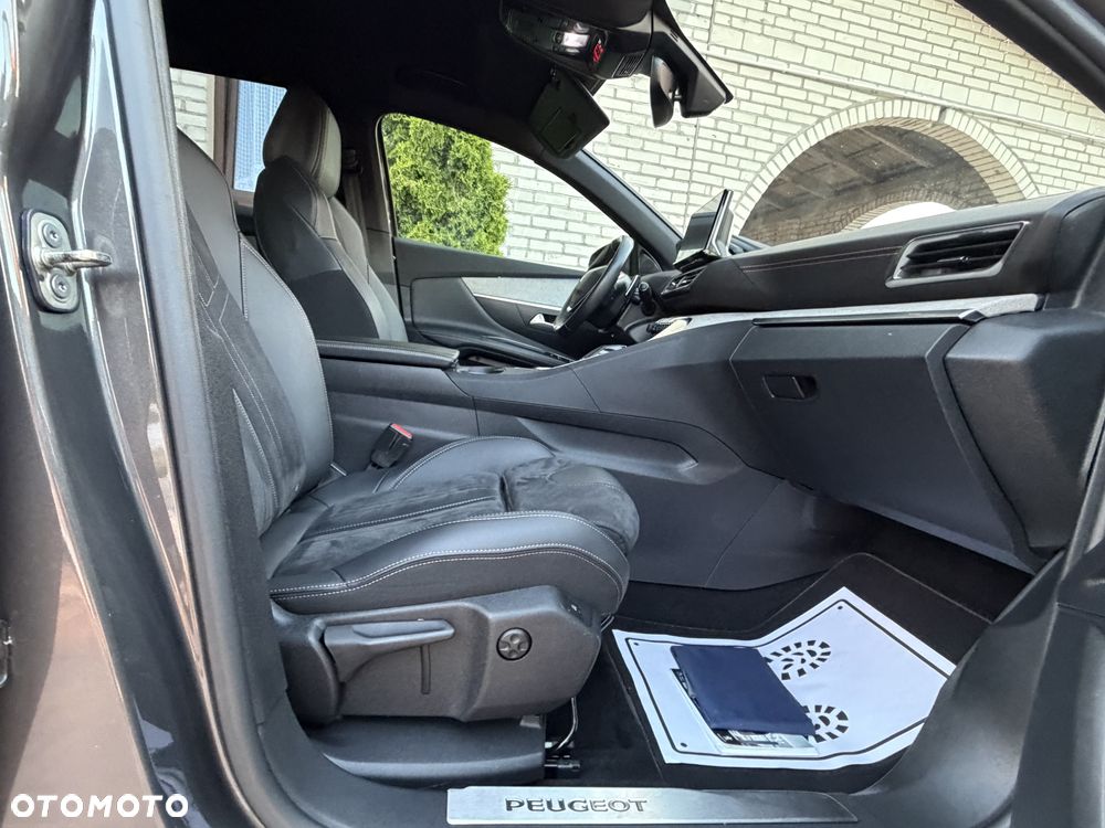 Peugeot 3008 1.5 BlueHDi GT Pack S&S EAT8 - 19