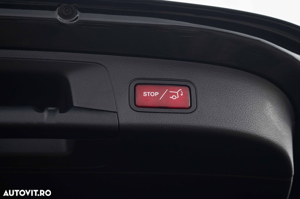 Mercedes-Benz GLA 220 d 4MATIC Aut. - 28