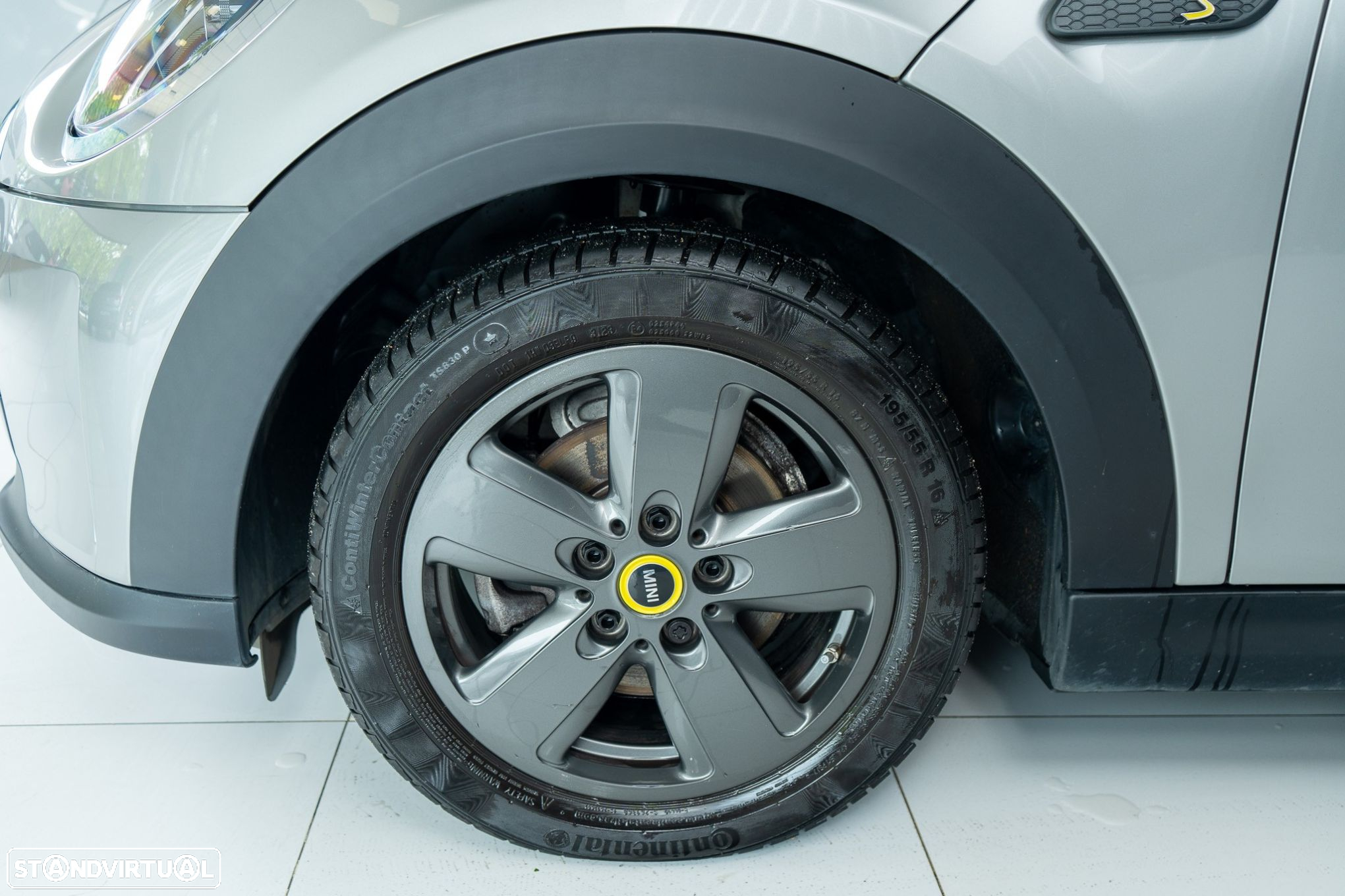 MINI 3 Portas Cooper SE Premium Essential - 35