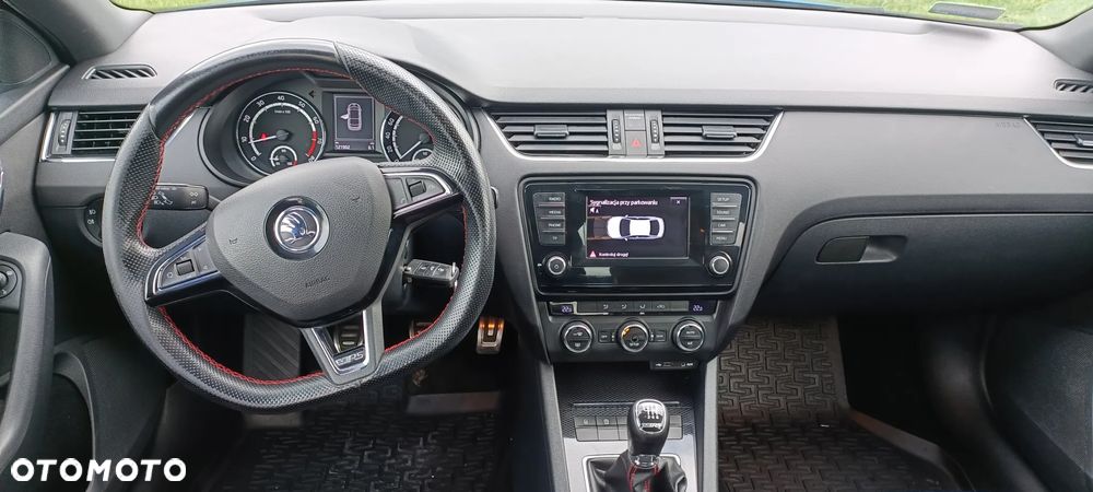 Skoda Octavia - 16