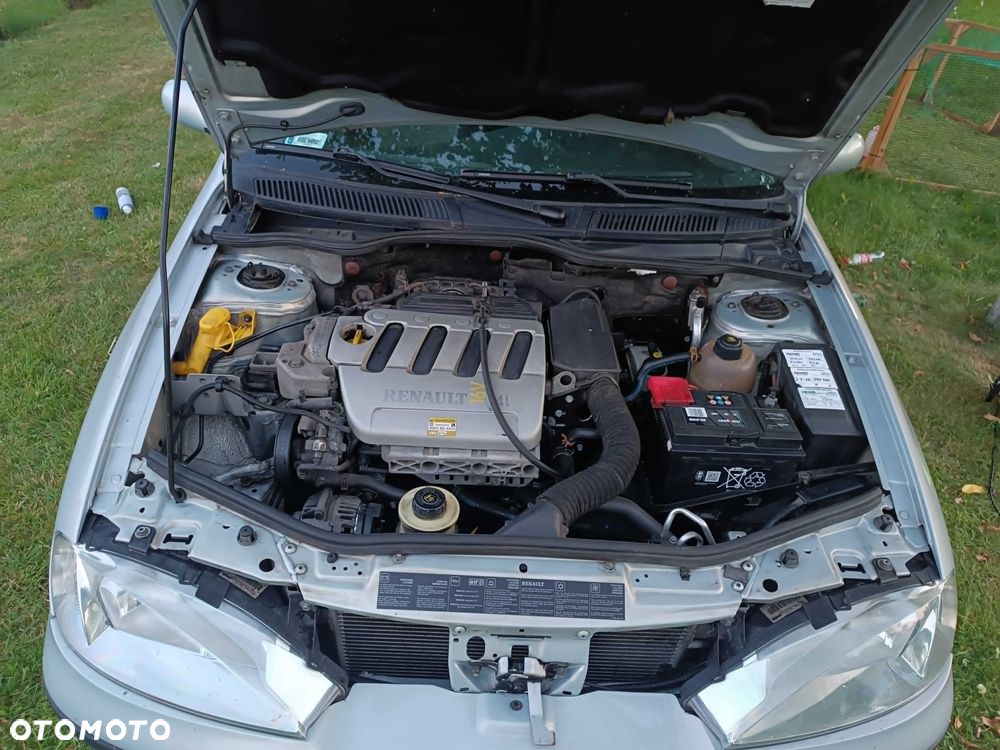Renault Megane - 5