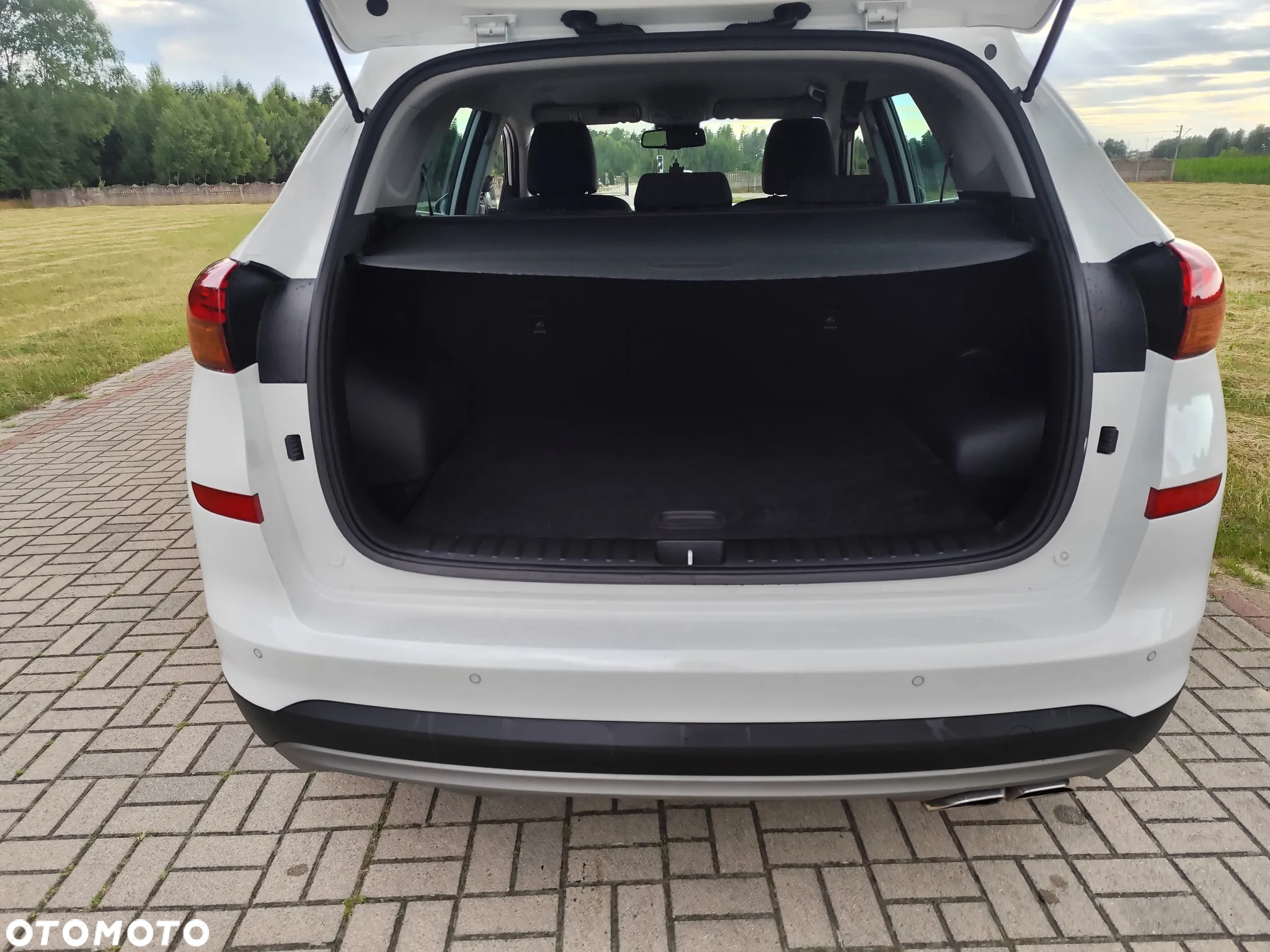 Hyundai Tucson 1.6 CRDi Executive - 10