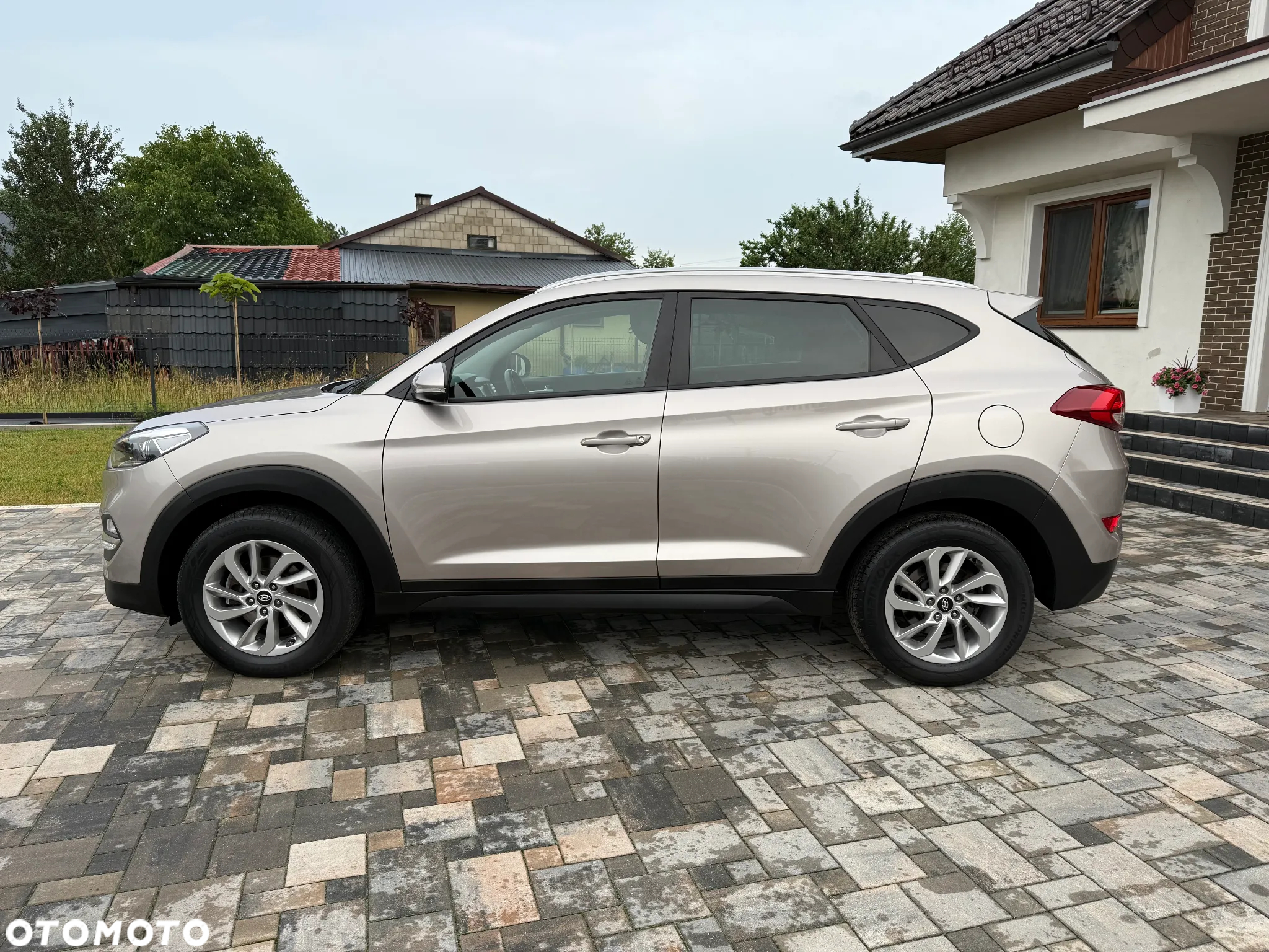 Hyundai Tucson 1.7 CRDI BlueDrive Comfort 2WD - 7