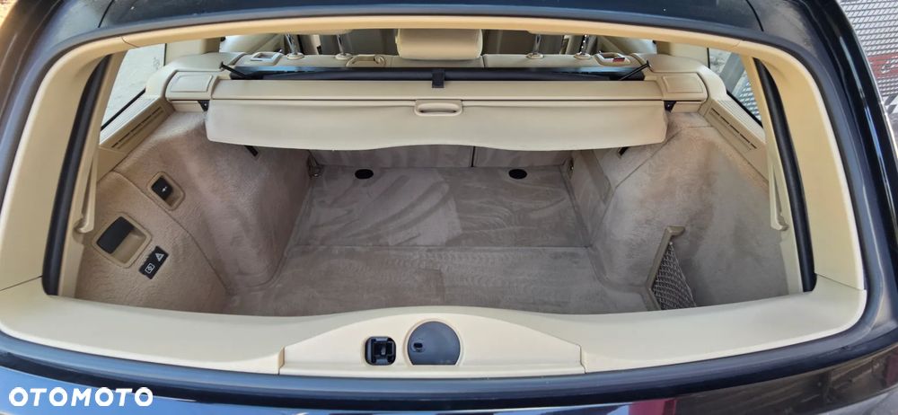 BMW Seria 3 318d DPF Edition Exclusive - 30
