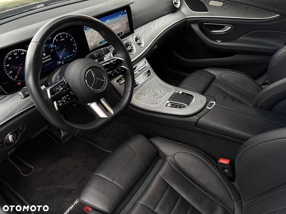 Mercedes-Benz CLS - 10