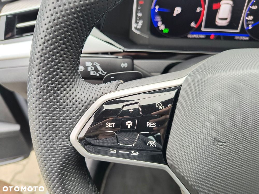 Volkswagen Arteon Shooting Brake 2.0 TDI 4Motion R-Line DSG - 16