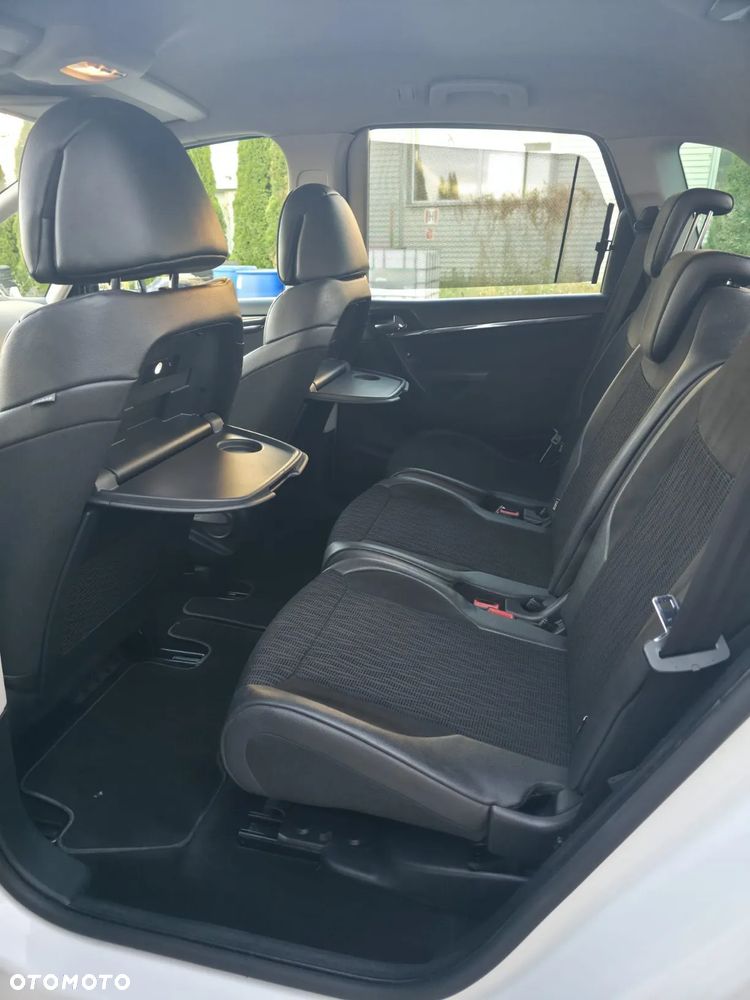 Citroën C4 Picasso 2.0 HDi FAP Exclusive - 22