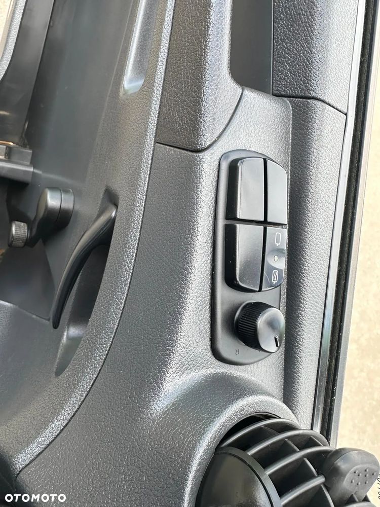 Mercedes-Benz Atego 818 SPECJALNY - 16