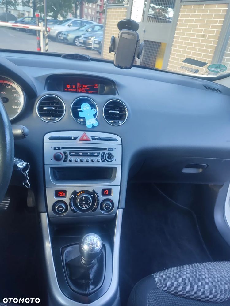 Peugeot 308 1.6 HDi Premium - 2