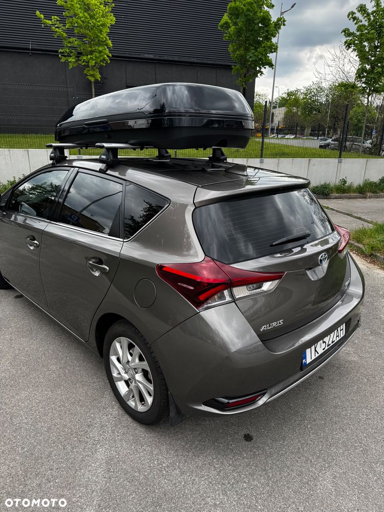 Toyota Auris Hybrid 135 Premium - 6