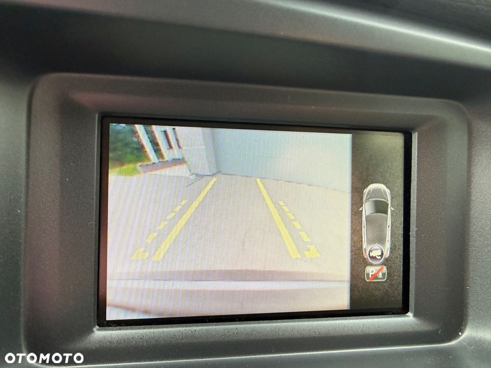 Volvo V40 D3 Momentum - 17
