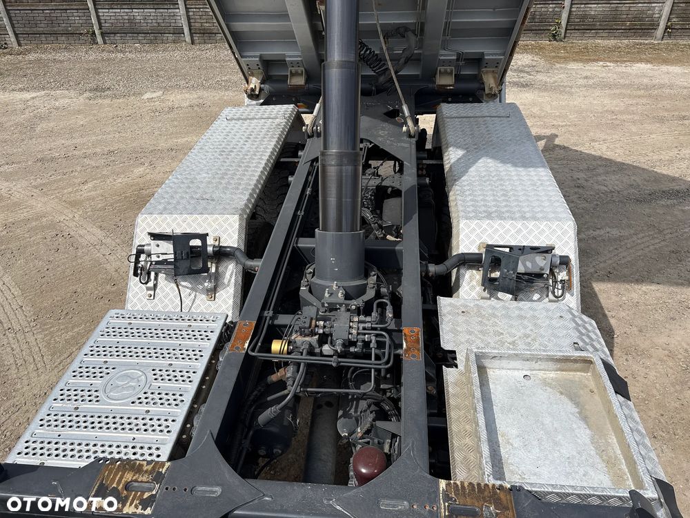 Mercedes-Benz AROCS 3245 8x4 Kipper Meiller SZWAJCARIA - 24