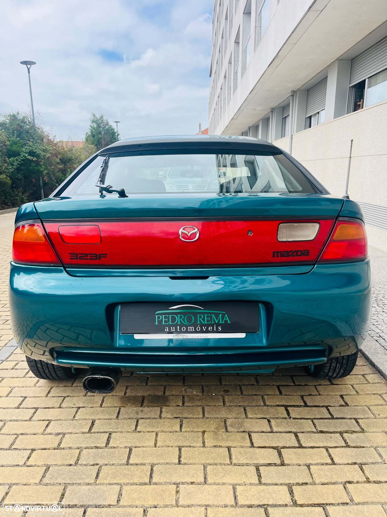Mazda 323 F 1.5 - 21