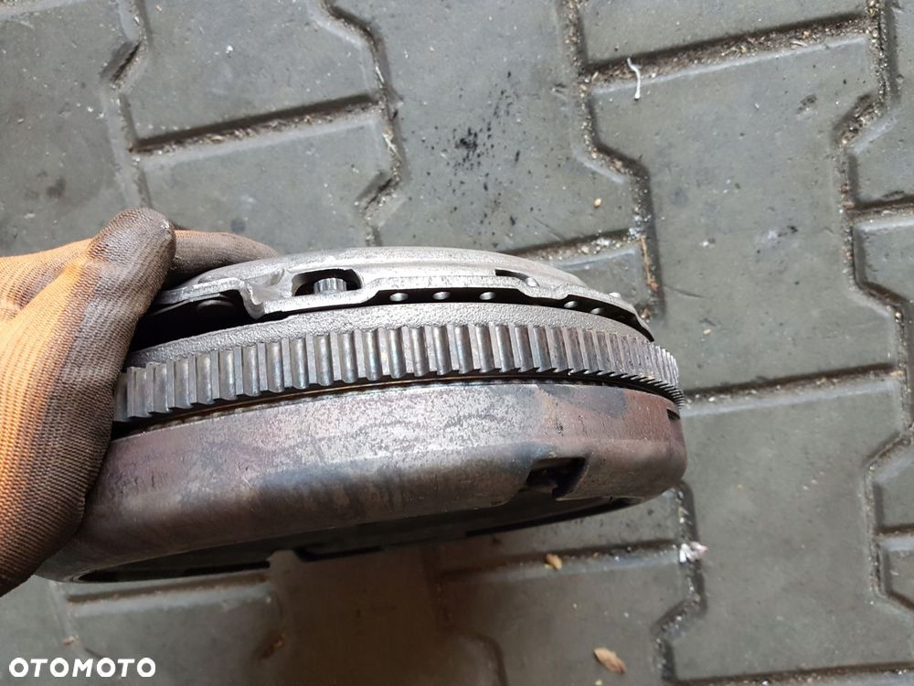 VW TIGUAN I 5N 06-15r 2.0 TDI CBA KOŁO DWUMASOWE - 4