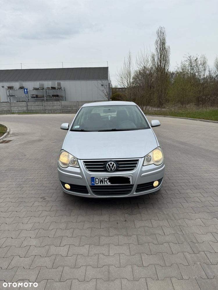 Volkswagen Polo 1.9 TDI Q-Line - 2
