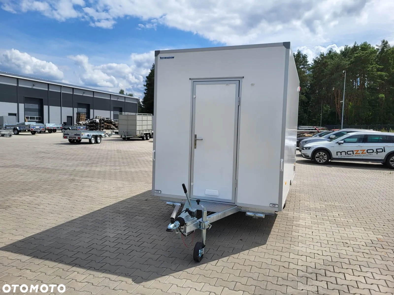 Niewiadów DOSTAWA 360x203x230! Przyczepa HANDLOWA Gastronomiczna dwuosiowa H13361H Ściany z LAMINATU! Jedno okno Koła 13C! - 8