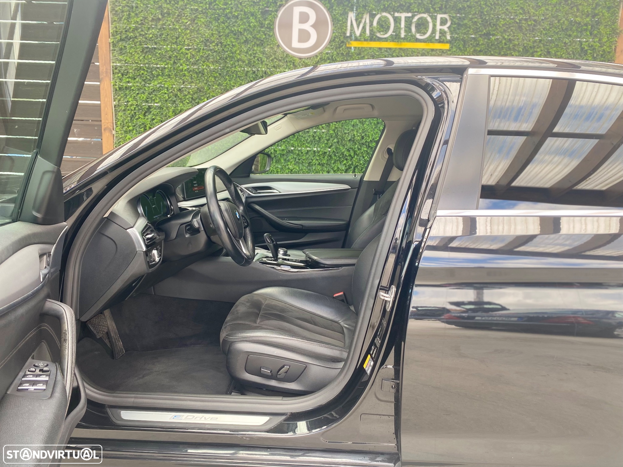 BMW 530 e iPerformance Line Luxury - 24
