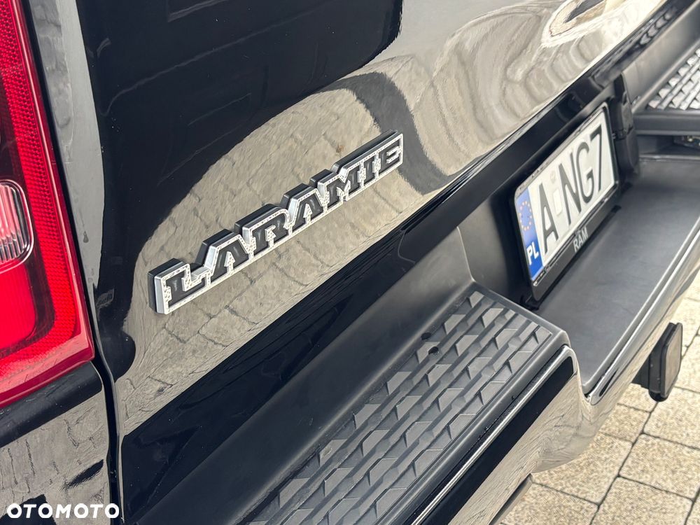 RAM 1500 Crew Cab Laramie - 31
