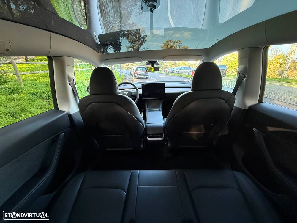 Tesla Model Y Performance Tração Integral - 11