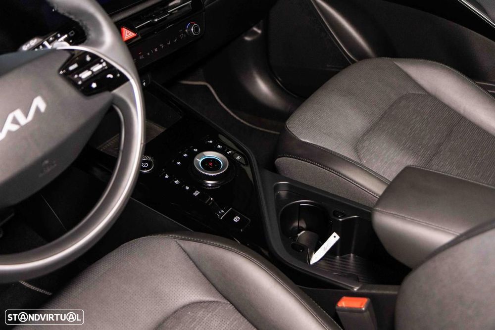Kia Niro EV 64kWh Tech X - 41