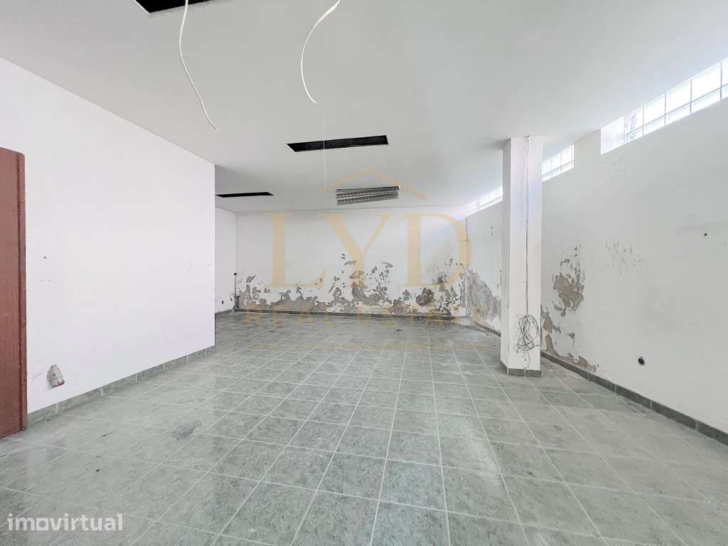 Espaço de Arrecadação e Arrumos com 570 m² em Penamaior, Paços de F... - Grande imagem: 4/16