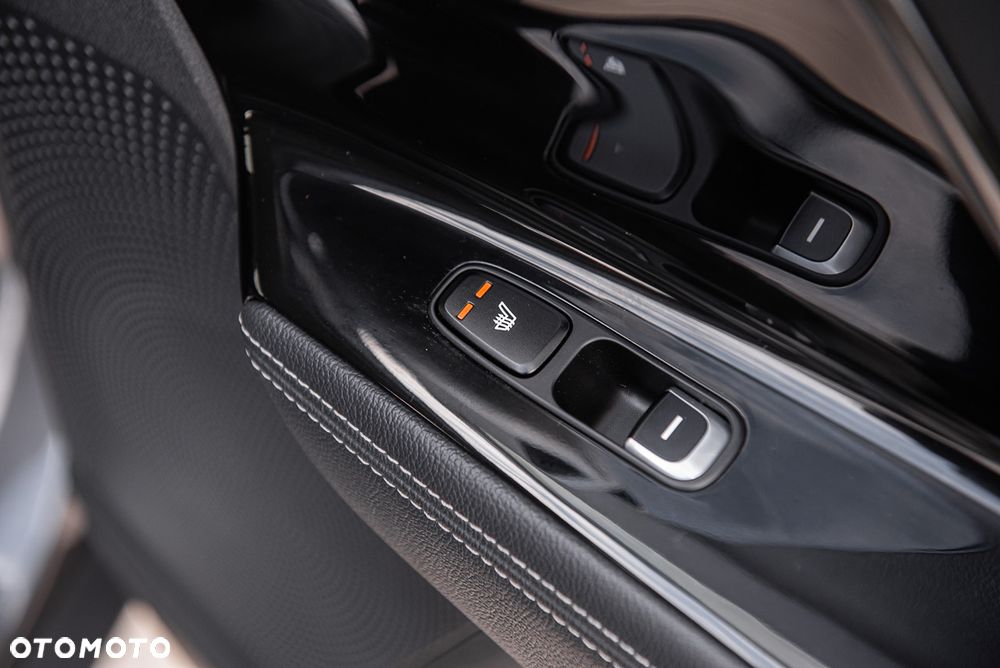 Kia Niro 1.6 GDI HEV 2WD OPF Vision - 38