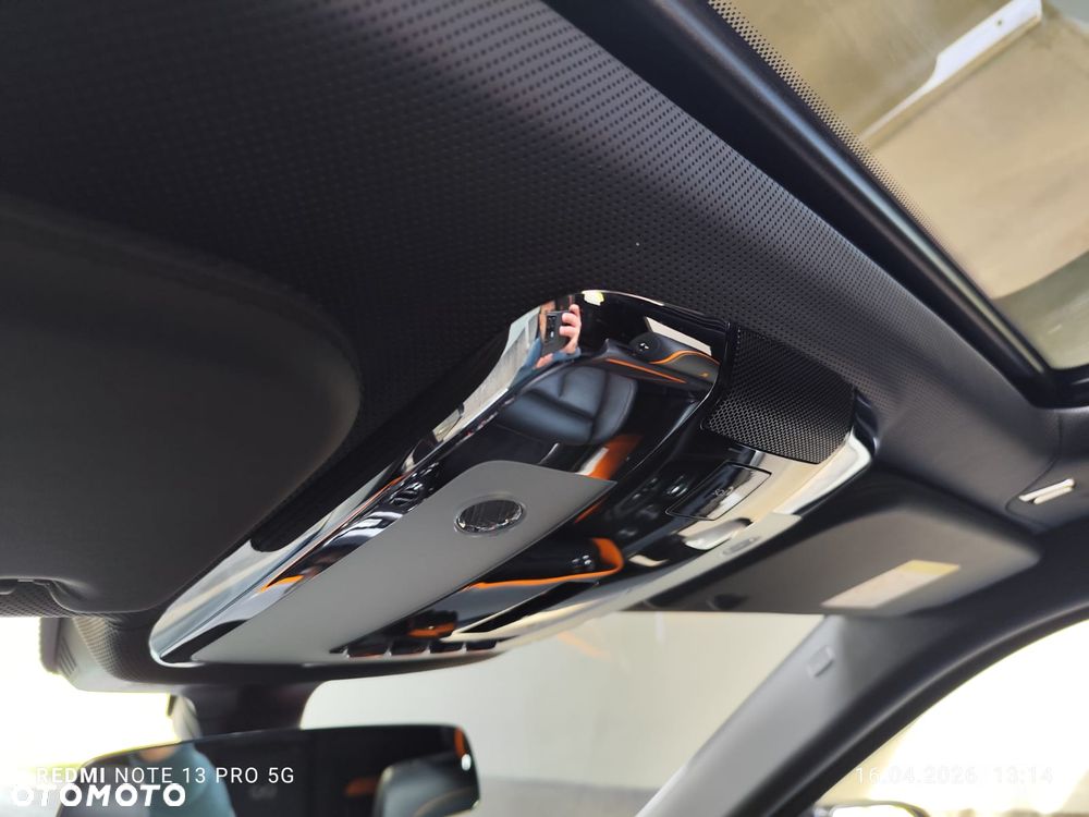 Rolls-Royce Cullinan - 25