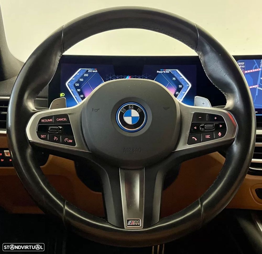 BMW 320 e Pack Desportivo M Auto - 15