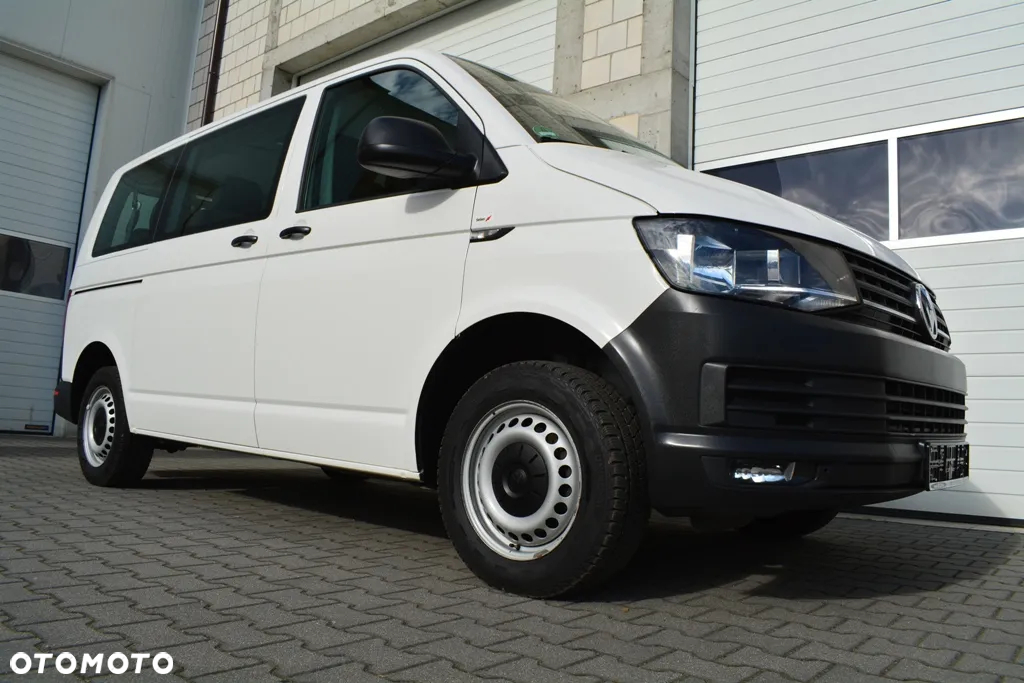 Volkswagen Transporter T6 TDI L1H1 DSG - 2
