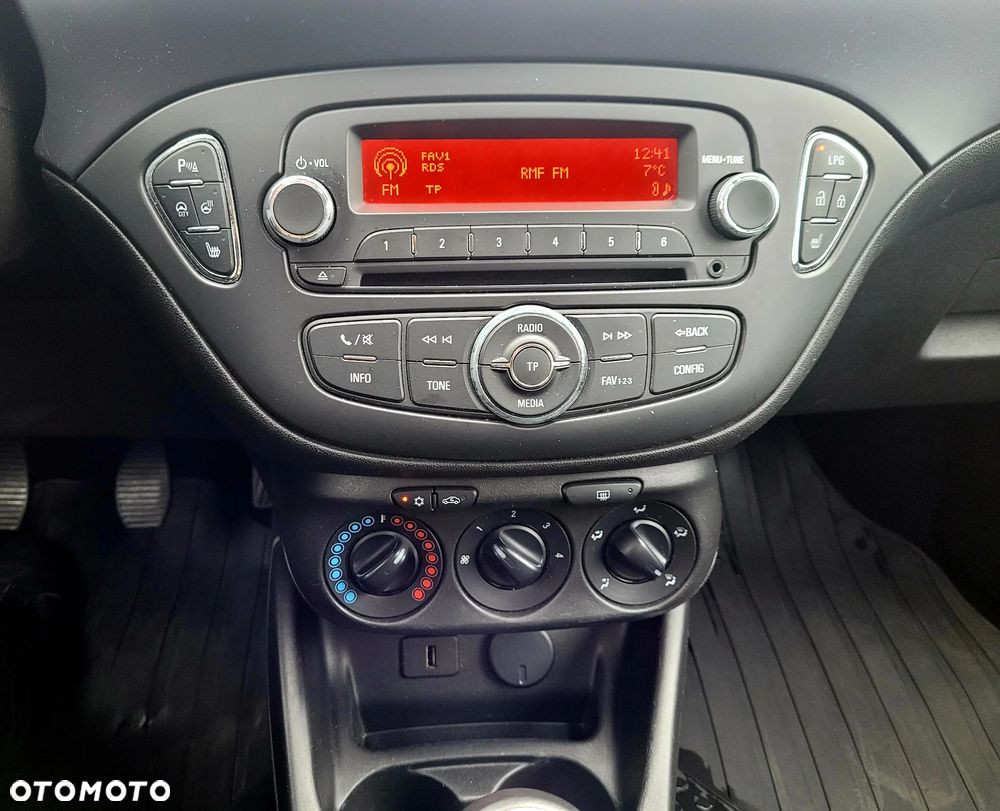 Opel Corsa 1.4 Enjoy S&S - 11