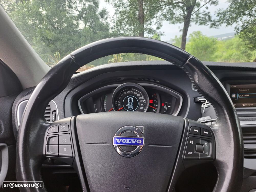 Volvo V40 1.6 D2 Eco Kinetic - 22