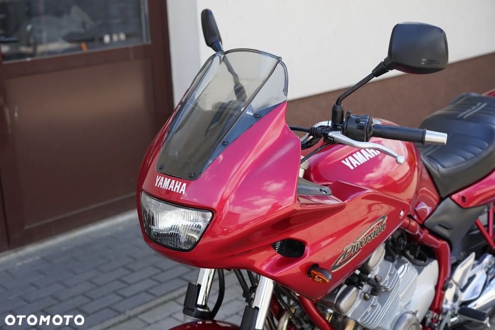 Yamaha XJ - 32