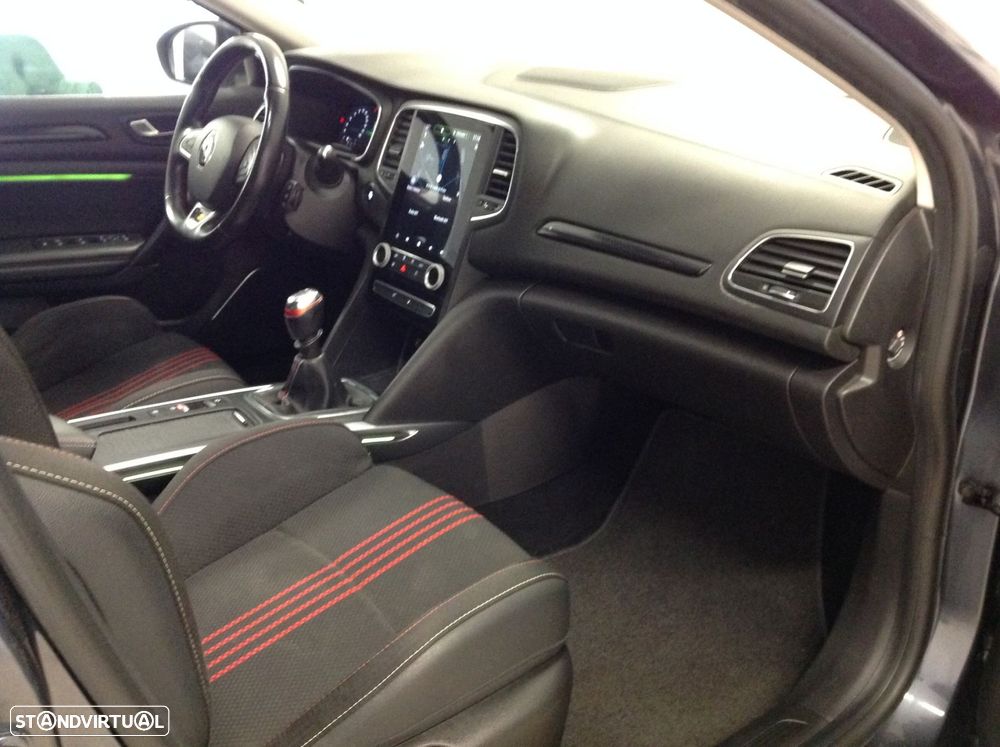 Renault Mégane Sport Tourer 1.5 Blue dCi R.S. Line - 24