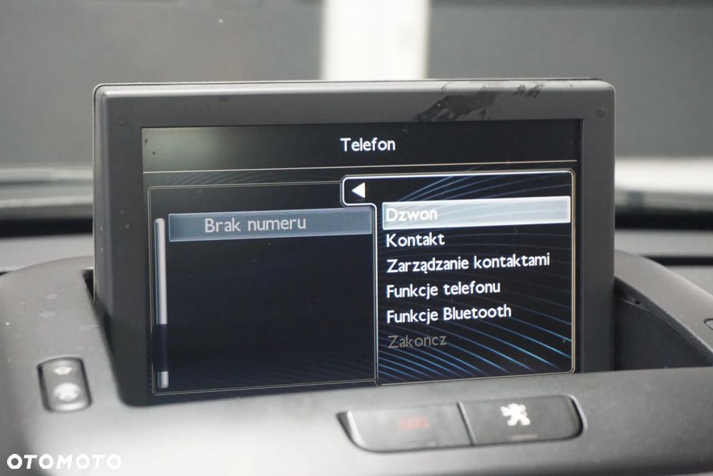 Peugeot 5008 HDI FAP 160 Automatik Active - 36