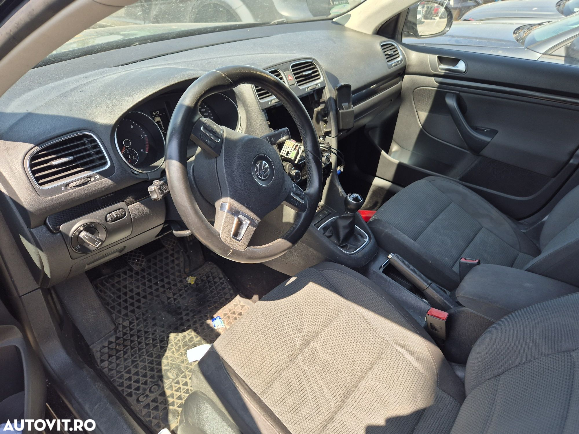 Dezmembram Volkswagen Golf 6 Combi 2011 1.6tdi EURO 5 CAY - 5