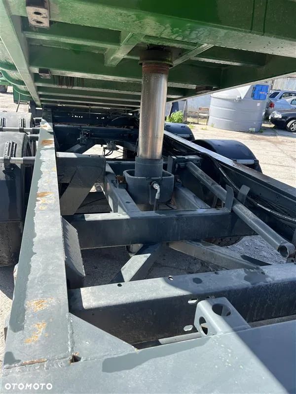 Schmitz Cargobull ZWF18 - 11