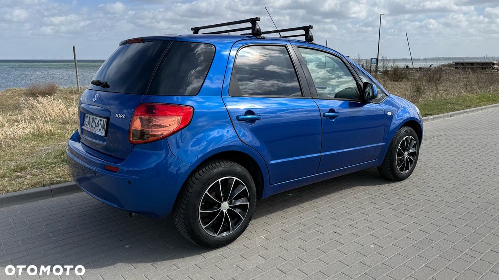 Suzuki SX4 - 7