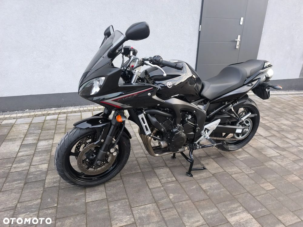 Yamaha FZ6 - 4