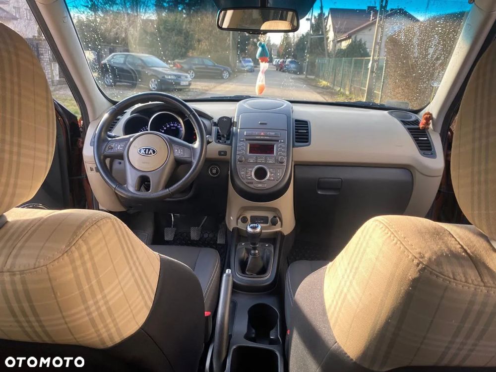 Kia Soul 1.6 GDI XL - 12