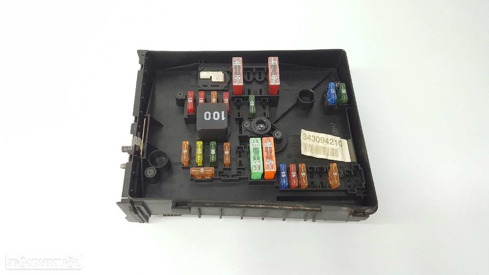 CAIXA DE RELÉS/ FUSÍVEIS VOLKSWAGEN GOLF VI (5K1) ADVANCE - 1