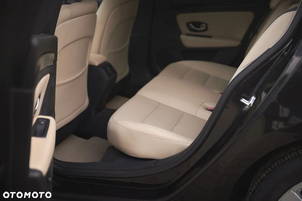 Renault Laguna 2.0 dCi Initiale - 12