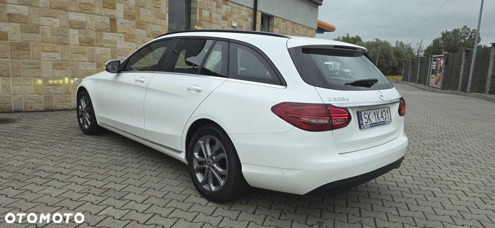 Mercedes-Benz Klasa C 200 d 9G-TRONIC - 17