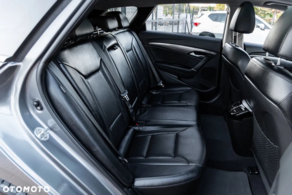 Hyundai i40 2.0 Premium - 22