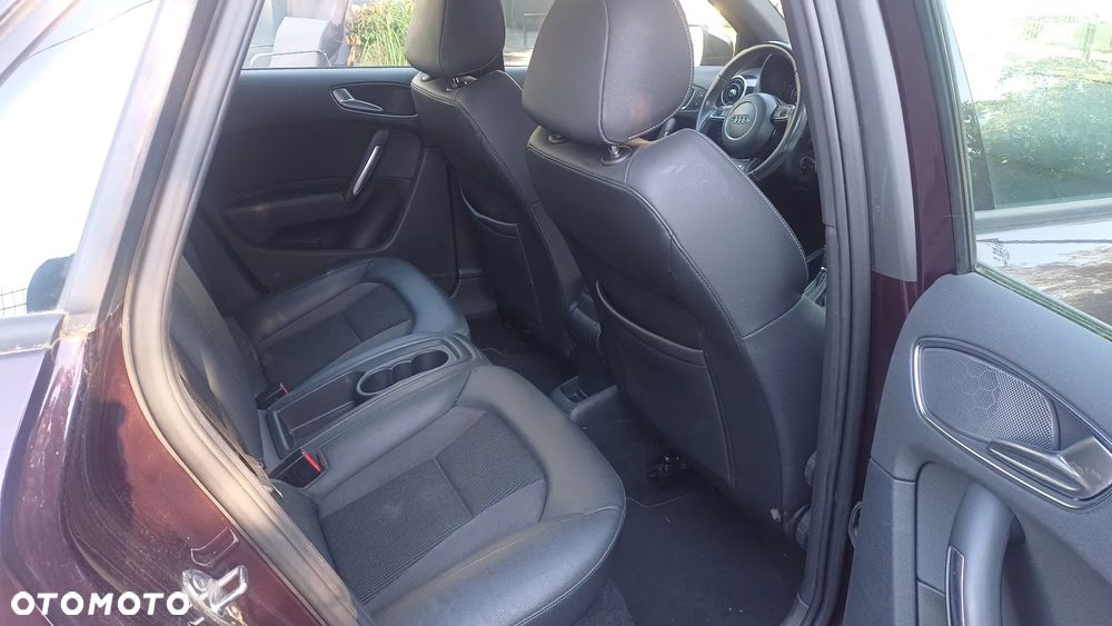 Audi A1 Sportback 1.6 TDI S tronic S line Sportpaket - 12