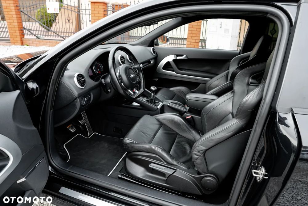 Audi S3 2.0T FSI Quattro - 19