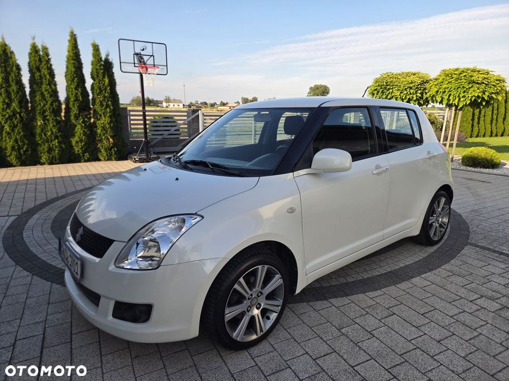 Suzuki Swift - 11